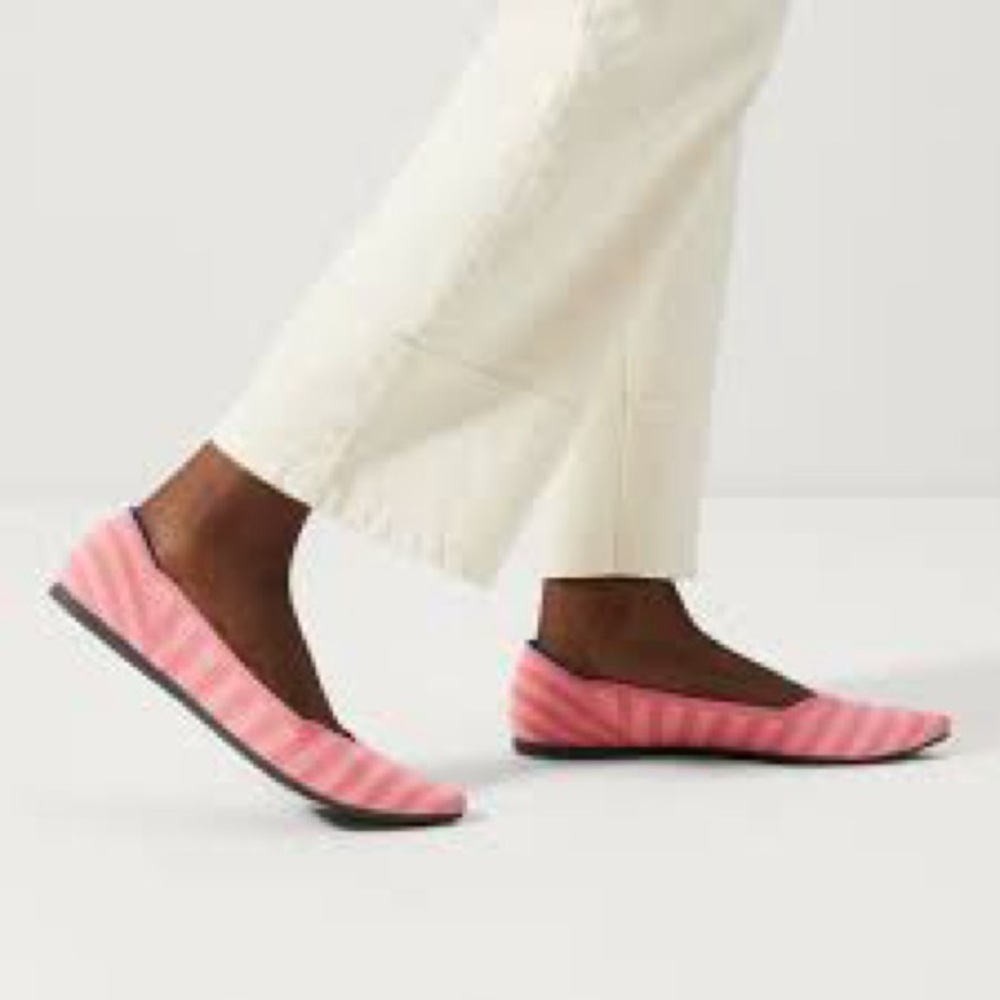 Rothy's Macaron Stripe Pink Striped Flats style 002-304 Size 9 Points